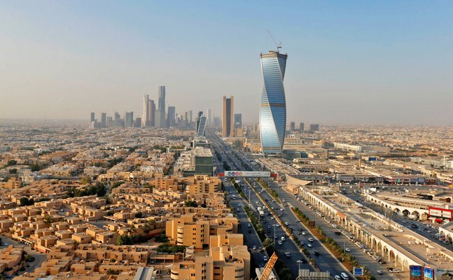 arab saudi negara dengan hutang paling sikit di dunia