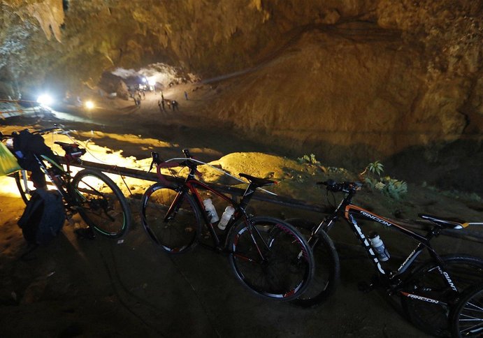 basikal mangsa terperangkap di dalam gua 7