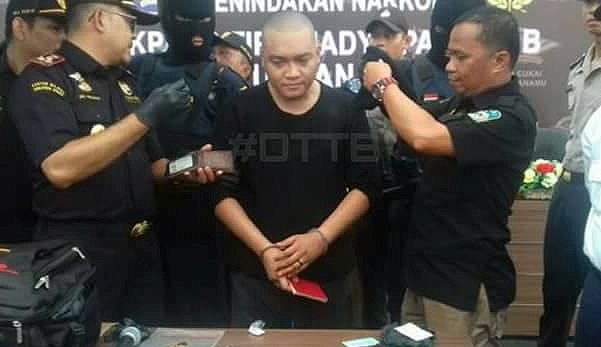 benjy ditahan di indonesia sorok dadah dalam dubur 11a87