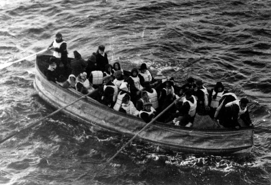 bot penyelamat terakhir yang berlepas dari titanic