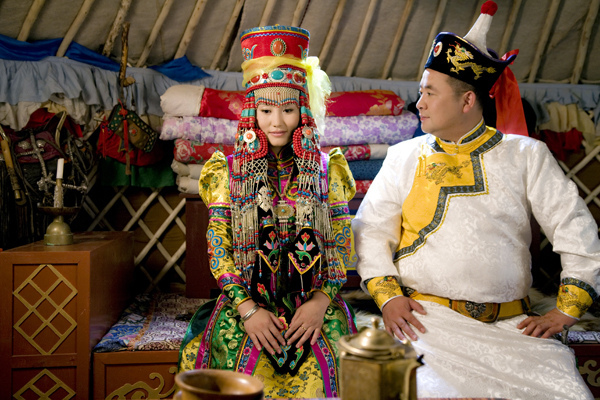 budaya persandingan masyarakat mongolia