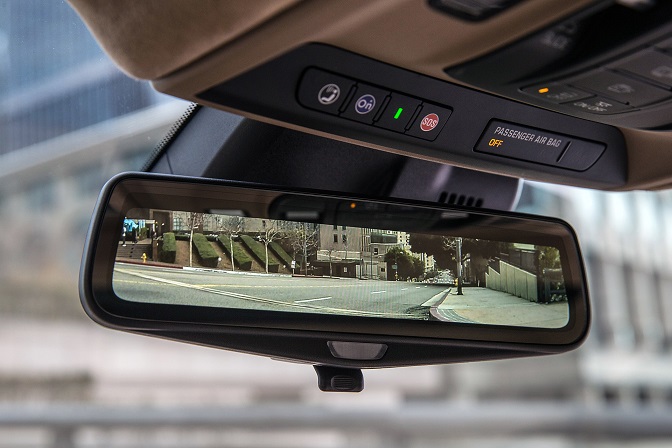 cermin pandang belakang kamera 8 teknologi masa kini yang bakal lenyap dalam tempoh 20 tahun