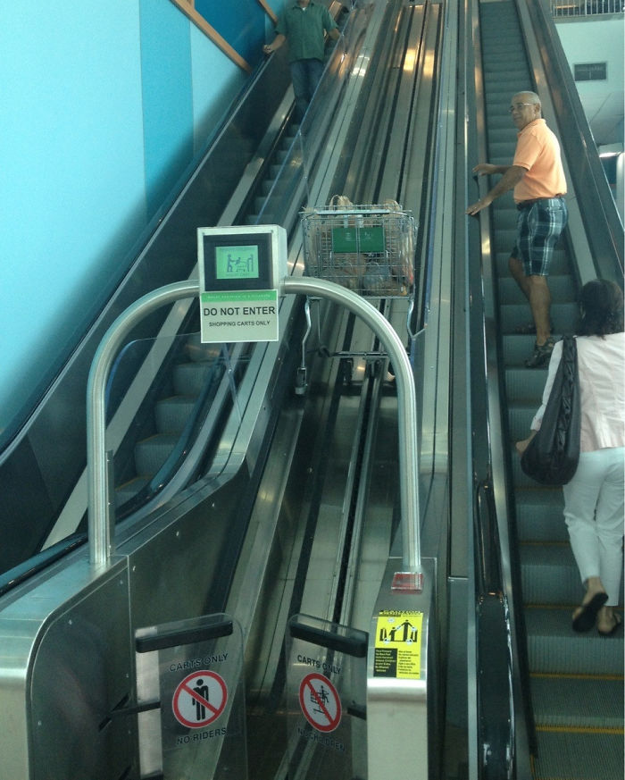 escalator untuk troli