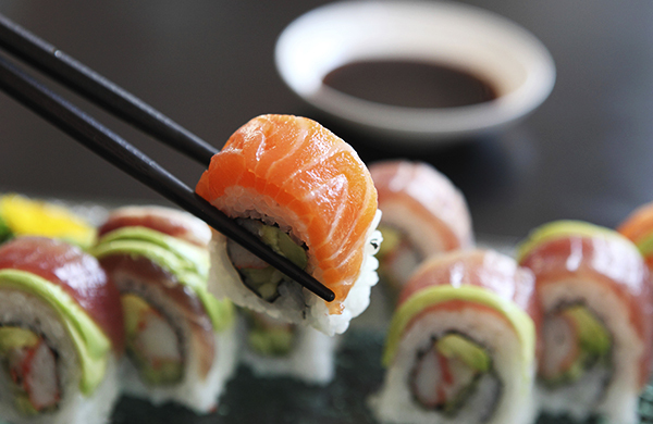 etika makan sushi di jepun