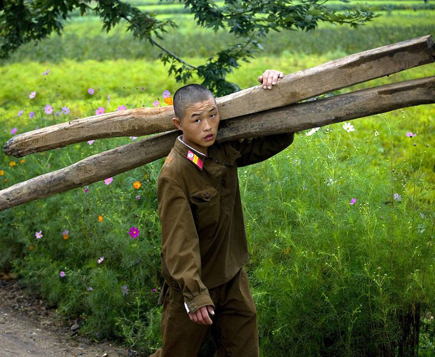gambar askar kurus korea utara