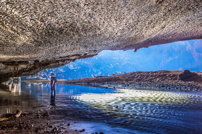 gua paling besar di dunia
