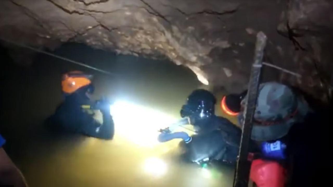 gua thailand dipenuhi air