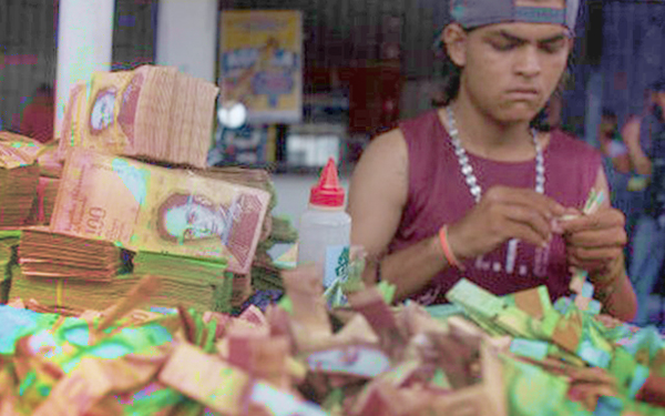 hiper inflasi di venezuela kira duit banyak