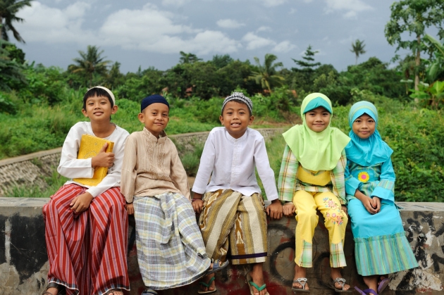 indonesia 10 negara dengan populasi paling pendek di dunia