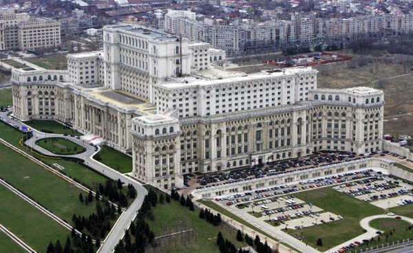istana parlimen istana paling besar di dunia 2