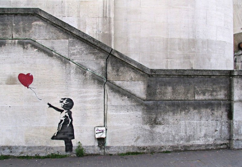karya banksy sering mempunyai mesej yang deep