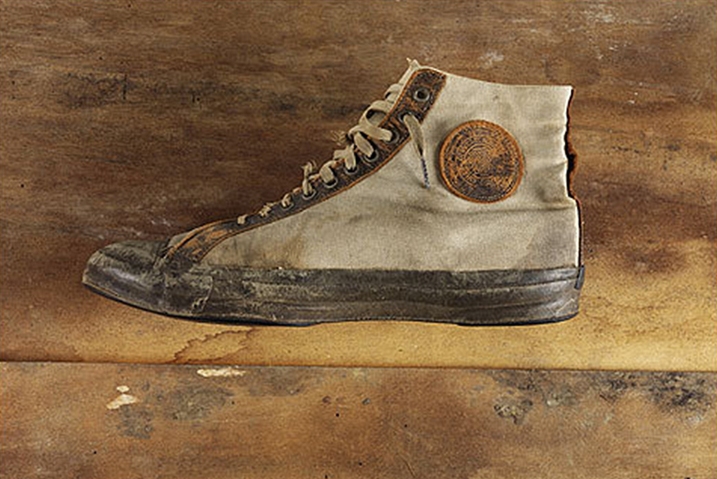kasut vintage converse