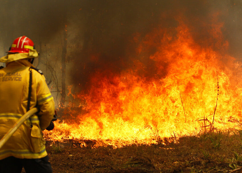 kebakaran memusnahkan di australia