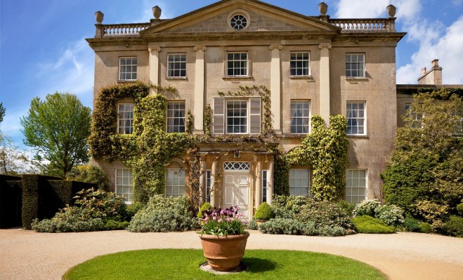kediaman rasmi keluarga diraja britain british highgrove house