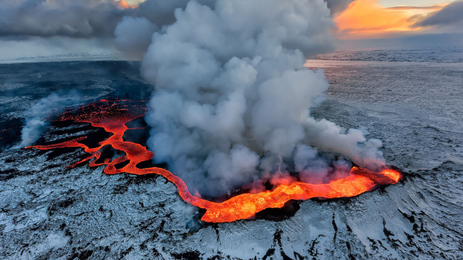 kerjaya ahli vulkanologi gunung berapi meletus