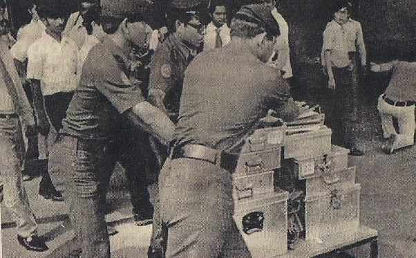 krisis tebusan bangunan aia 1975 oleh tentera jepun merah 8