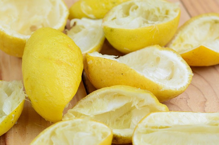 kulit buah sitrus seperti lemon dan oren boleh hilangkan bau asap rokok dalam kereta