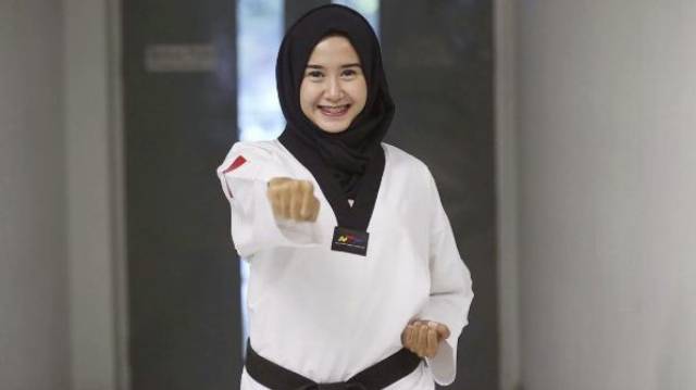lia karina atlet taekwondo indonesia