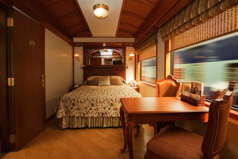 maharajas express luxury train3