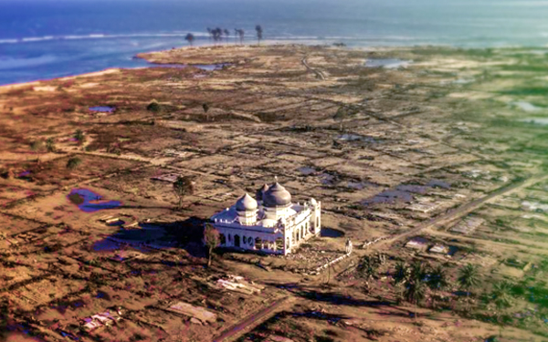 masjid masih elok selepas gempa bumi dan tsunami
