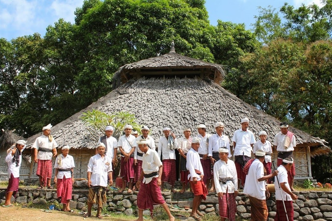 masyarakat watu telu indonesia lombok