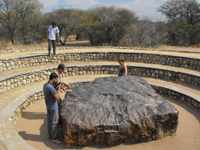 meteorit hoba meteorit paling besar pernah mendarat di bumi 0