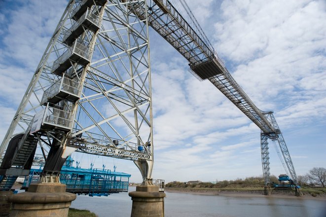 newport transporter bridge jambatan paling pelik di dunia