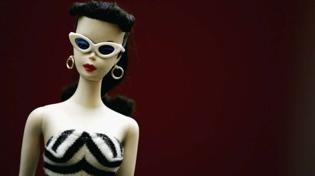 patung barbie paling mahal termahal dalam dunia jual 5ca82