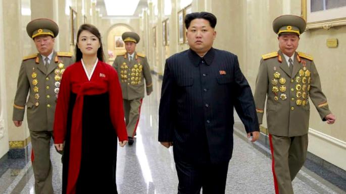 pemimpin korea utara bersama isterinya