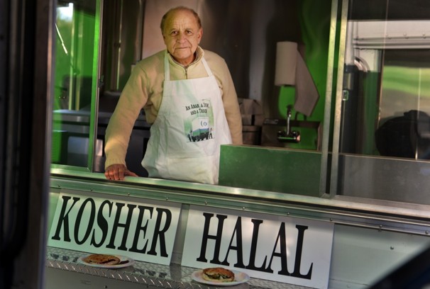 penyediaan daging kosher dan halal