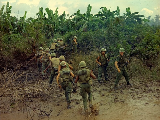 perang vietnam 243