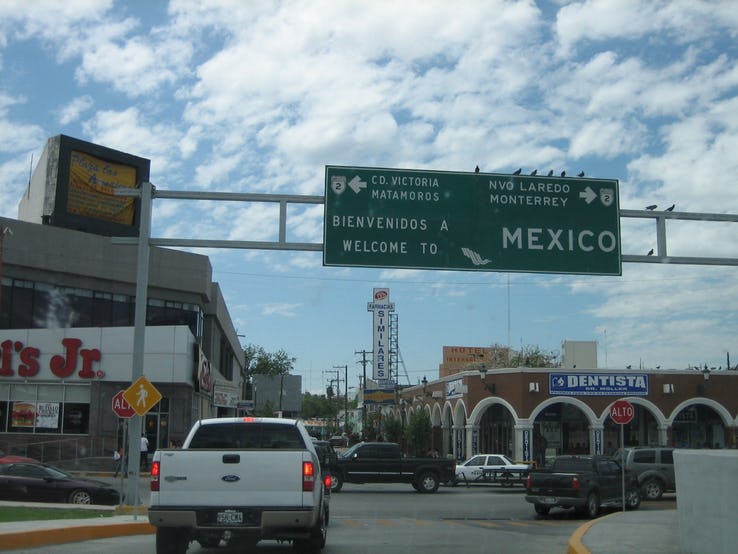 peras ugut kenderaan import dan eksport di sempadan mexico