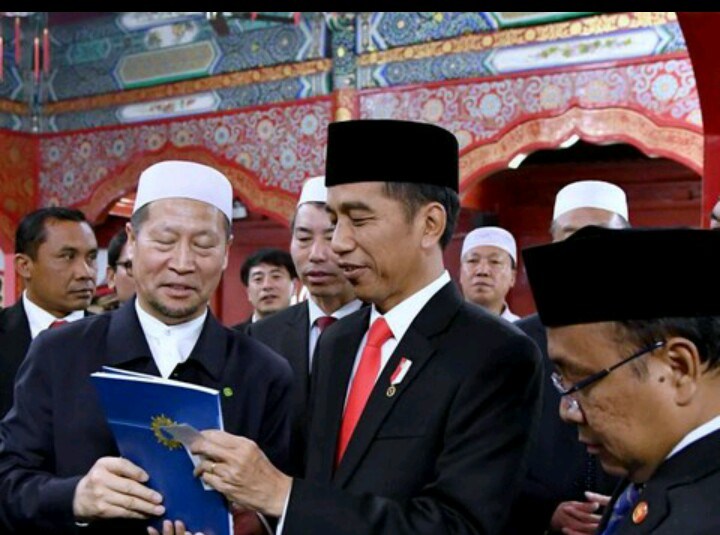 presiden indonesia joko widodo komuniti muslim