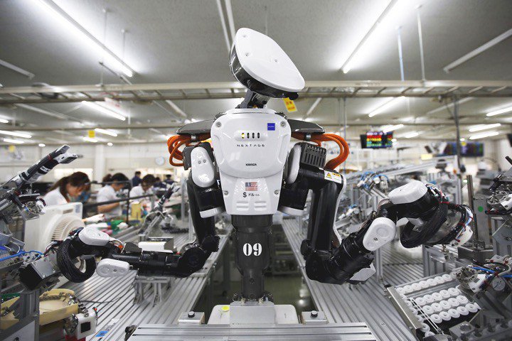 robot kerja kilang