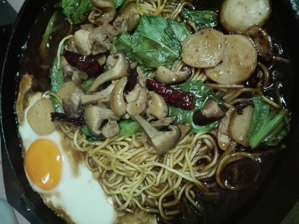sizzling mee 233