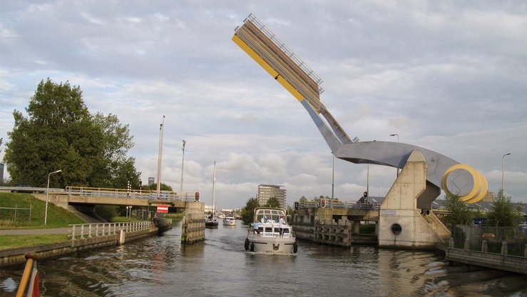 slauerhoffbrug jambatan paling pelik di dunia