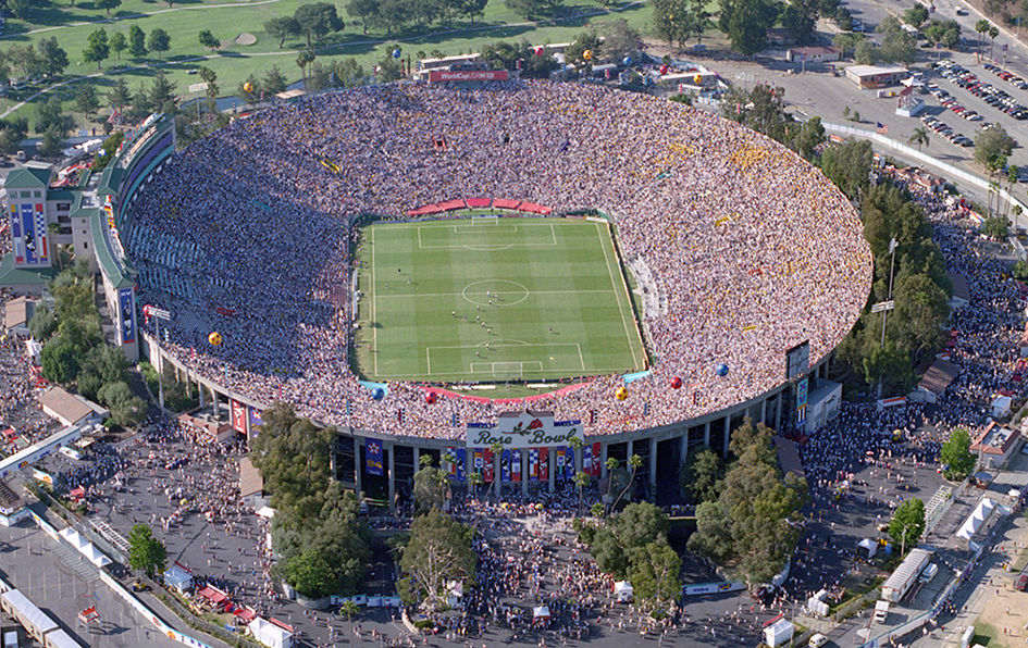 stadium rose bowl pasadena usa ke 6 terbesar di dunia