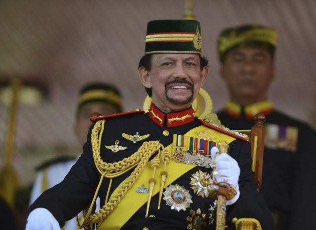 sultan brunei orang kaya yang tidak disenaraikan forbes