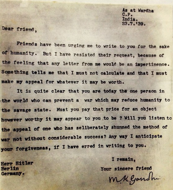 surat pertama mahatma gandhi kepada adolf hitler