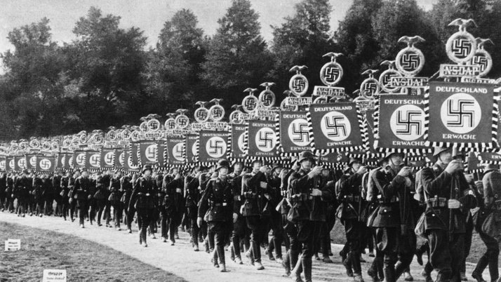 tentera nazi berarak