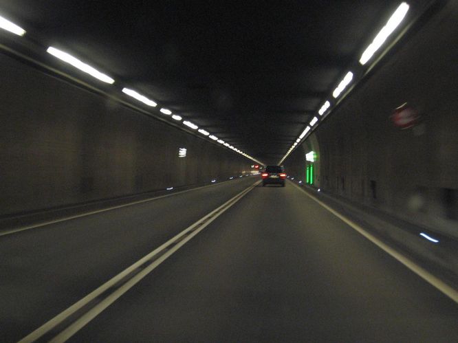 terowong gotthard di switzerland