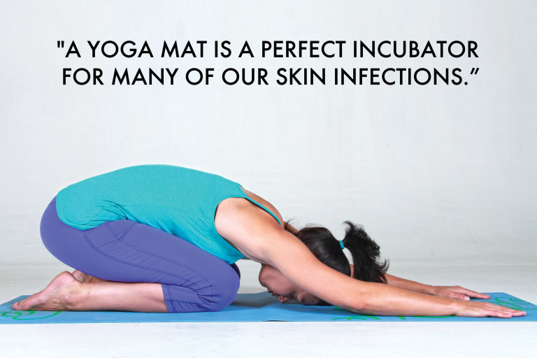 tikar yoga boleh menjadi tempat membiak segala bakteria