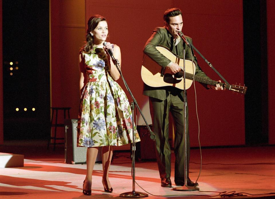 walk the line reese witherspoon joaquin phoenix