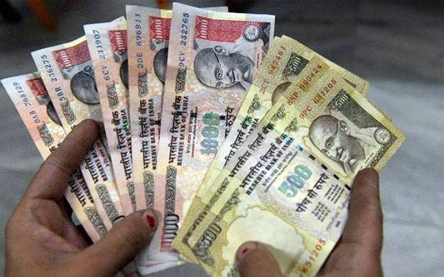wang kertas 500 rupee dan 1000 rupee diharamkan india pada tahun 2016 955