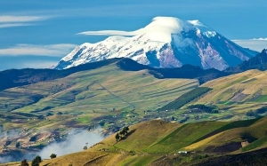 10 Puncak Gunung Paling Tinggi Di Dunia