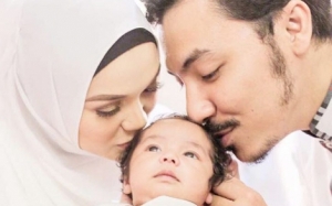 Foto-Foto Majlis Aqiqah Anak Syamsul Yusof dan Puteri Sarah Liyana
