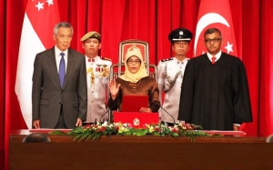 Halimah Yacob : Presiden Muslimah Pertama Singapura Yang Hanya Tinggal Di Flat