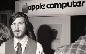 Ini Pulangan Pelaburan Anda Sekiranya Anda Melabur Dengan Apple IPO 1980