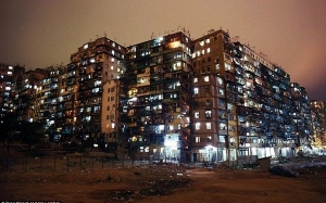 Bandar Paling Padat Di Dunia Yang Tiada Undang-Undang - Kowloon Walled City
