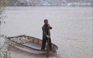 Pencari Mayat di Sungai: Kerjaya Lumayan di China